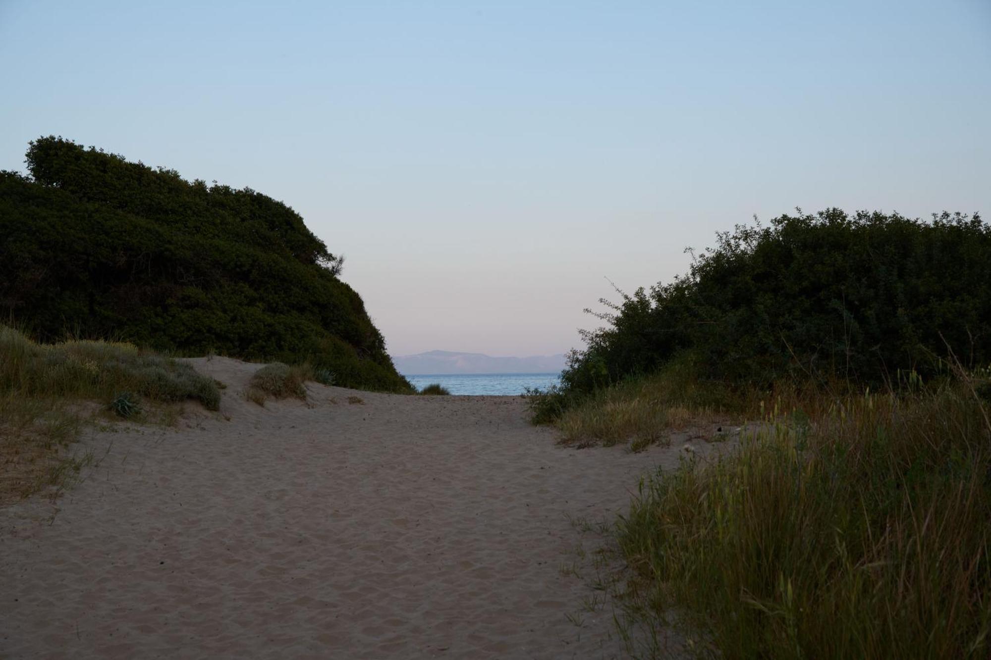 La Familia Luxury Private Maisonettes Near The Sea ギシオ エクステリア 写真